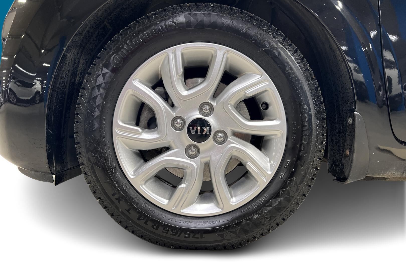 KIA Picanto iso kuva 12