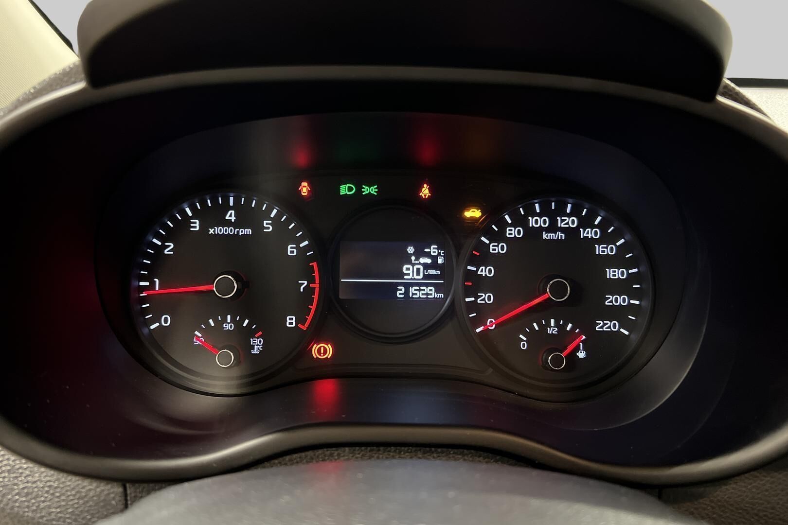 KIA Picanto iso kuva 15