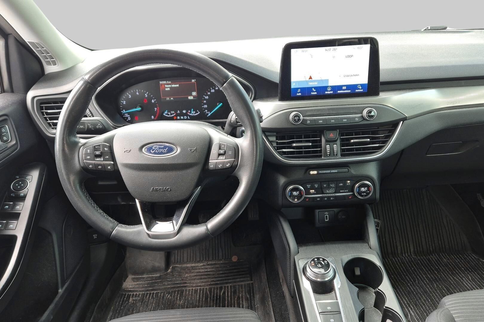 Ford Focus iso kuva 2