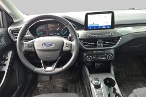 Ford Focus esikatselu 2