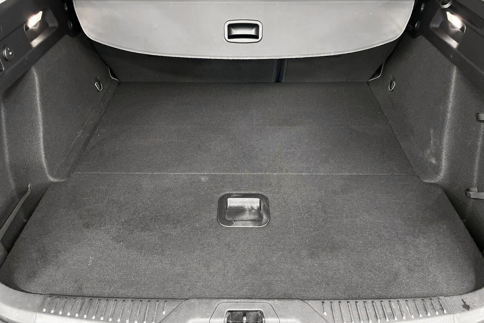 Ford Focus iso kuva 11