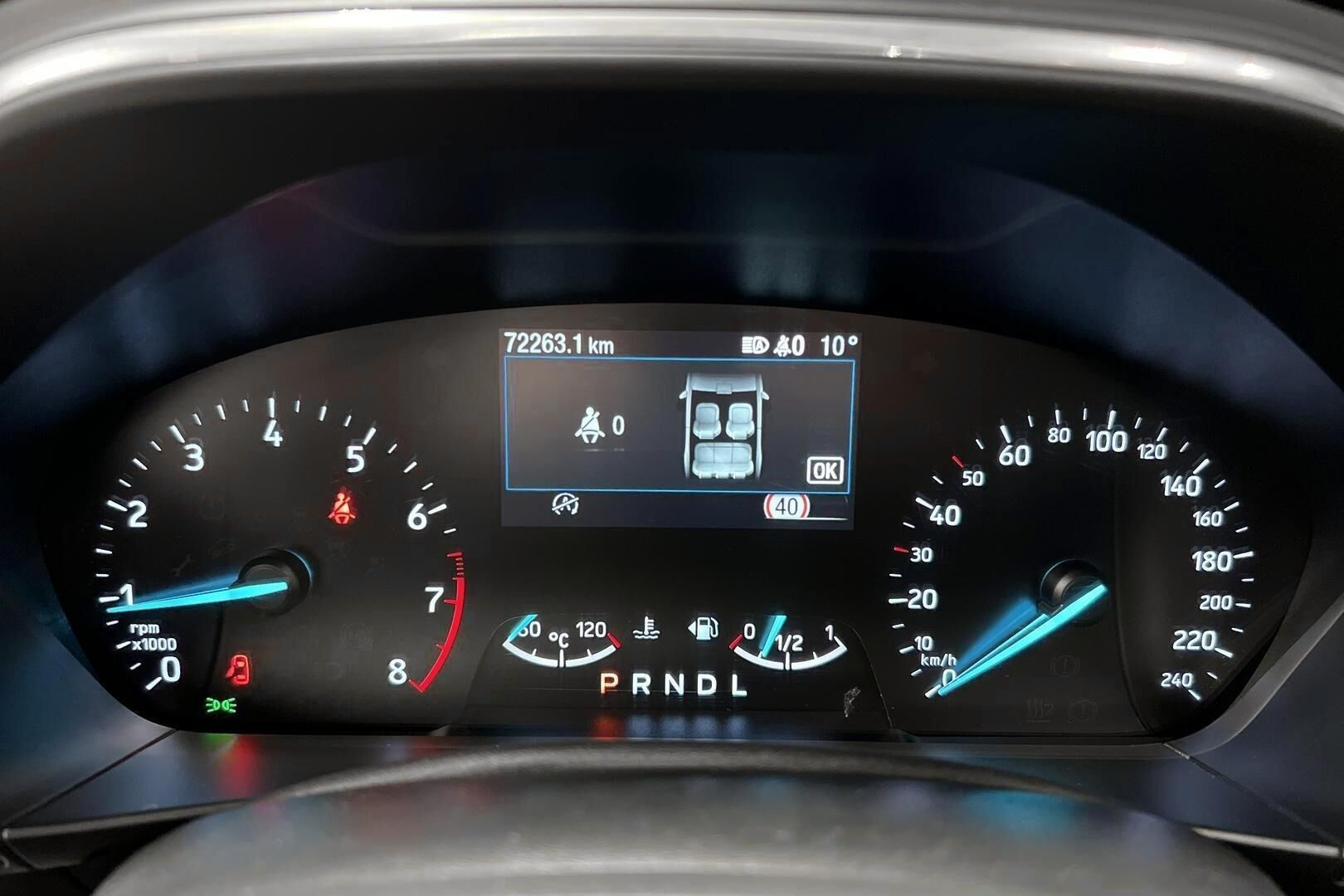 Ford Focus iso kuva 13