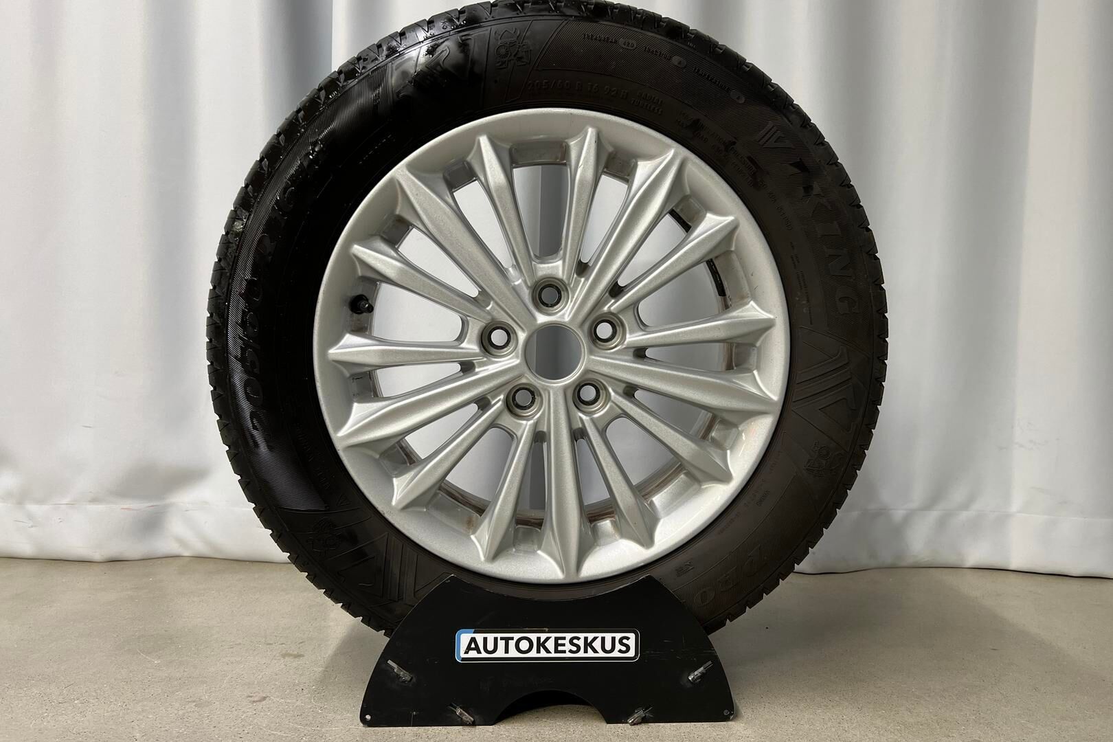 Ford Focus iso kuva 18