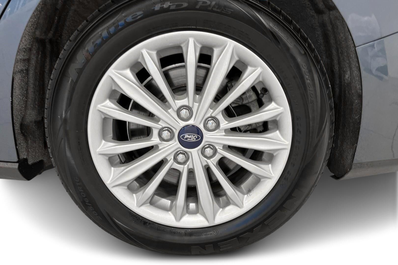 Ford Focus iso kuva 13