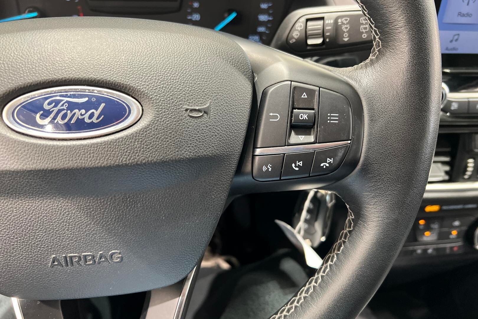 Ford Fiesta iso kuva 20