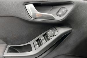 Ford Fiesta esikatselu 23