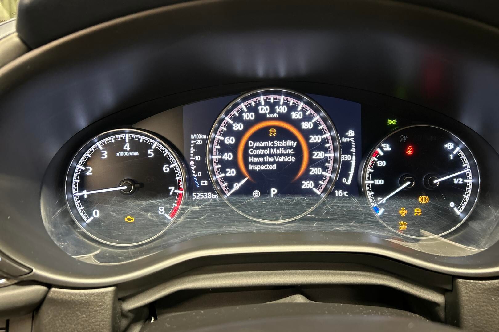 Mazda CX-30 iso kuva 9