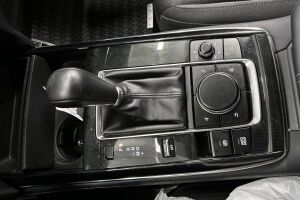 Mazda CX-30 esikatselu 13