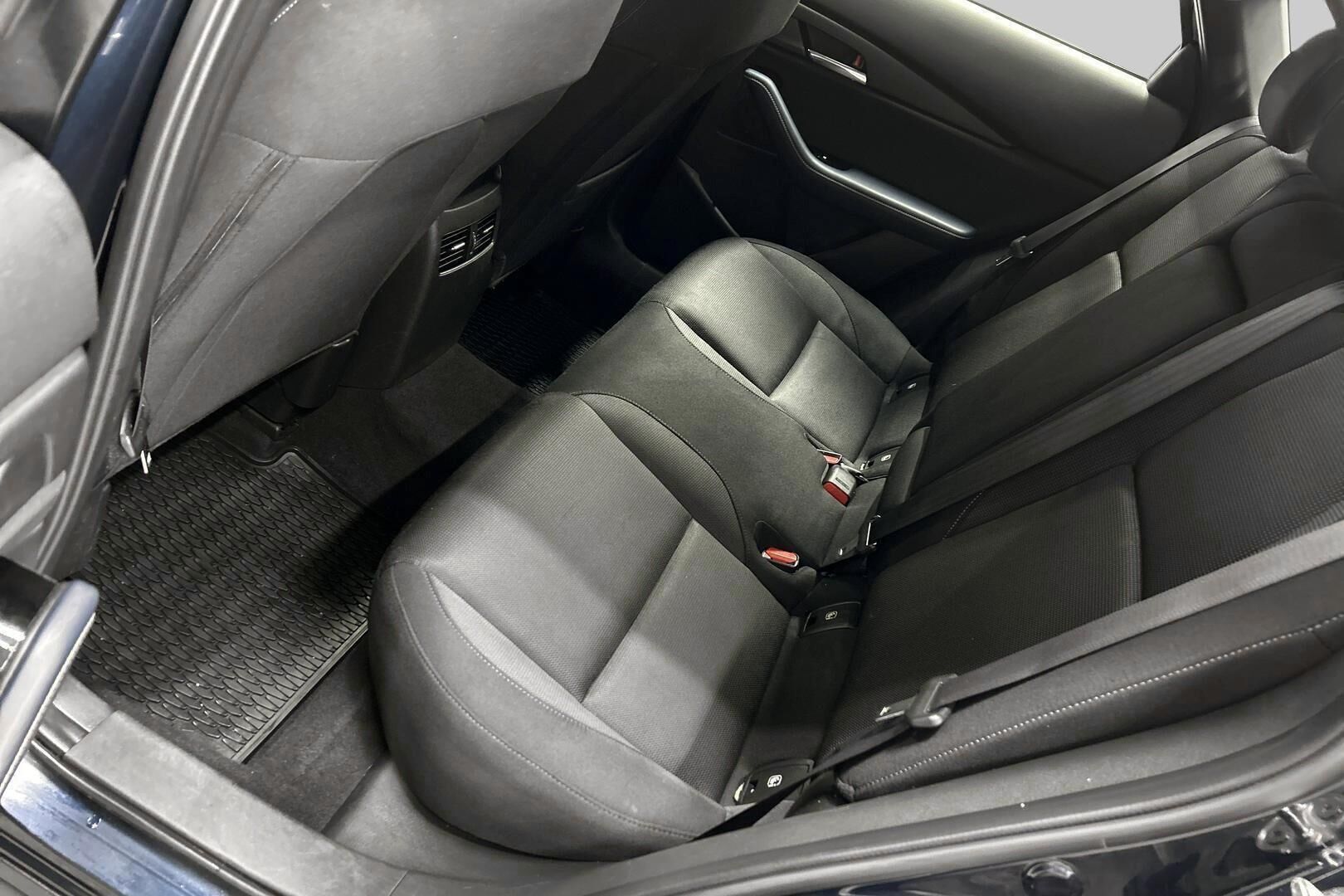 Mazda CX-30 iso kuva 5