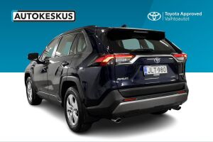 Toyota RAV4 esikatselu 6
