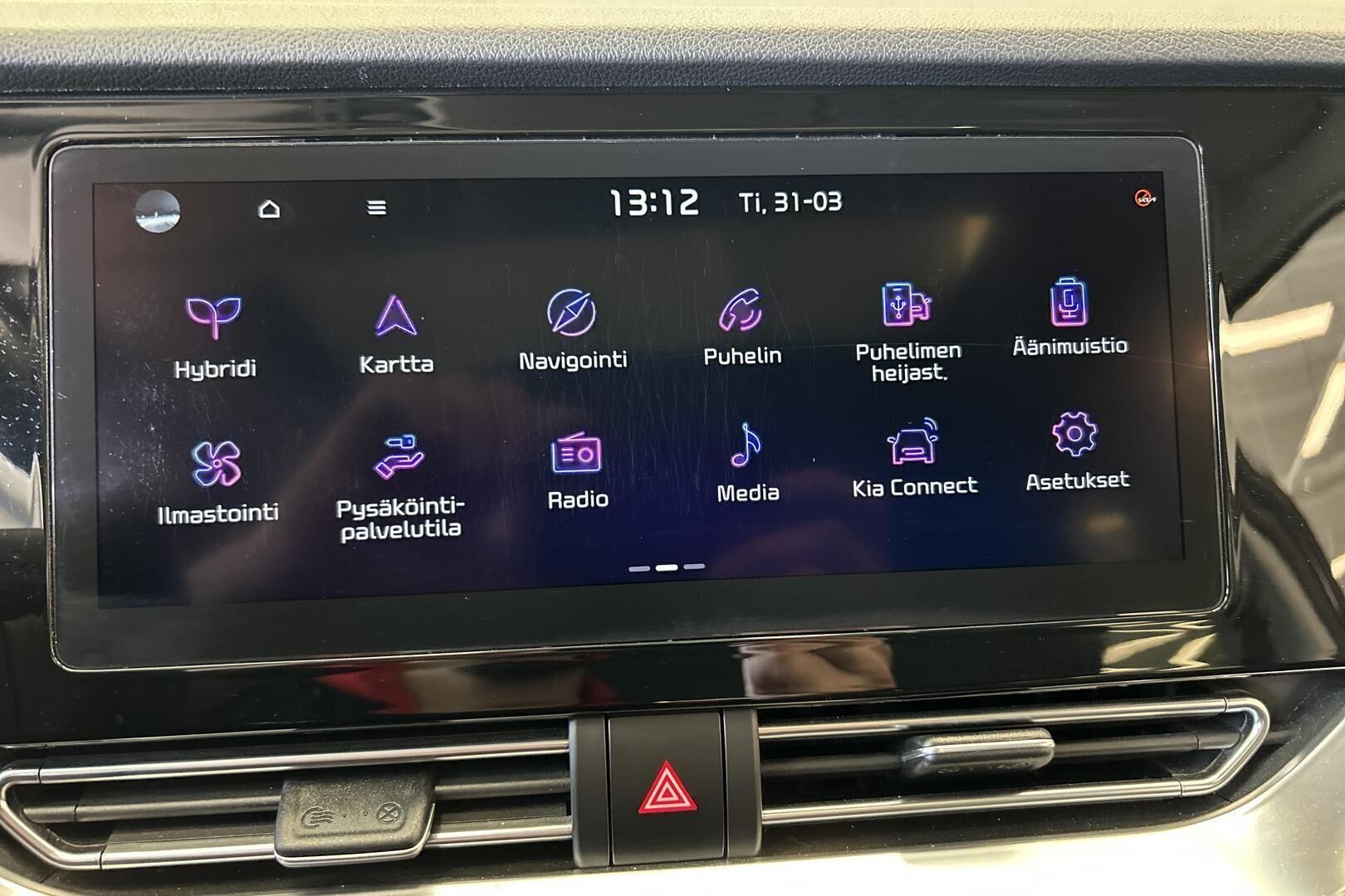 Kia Niro iso kuva 15