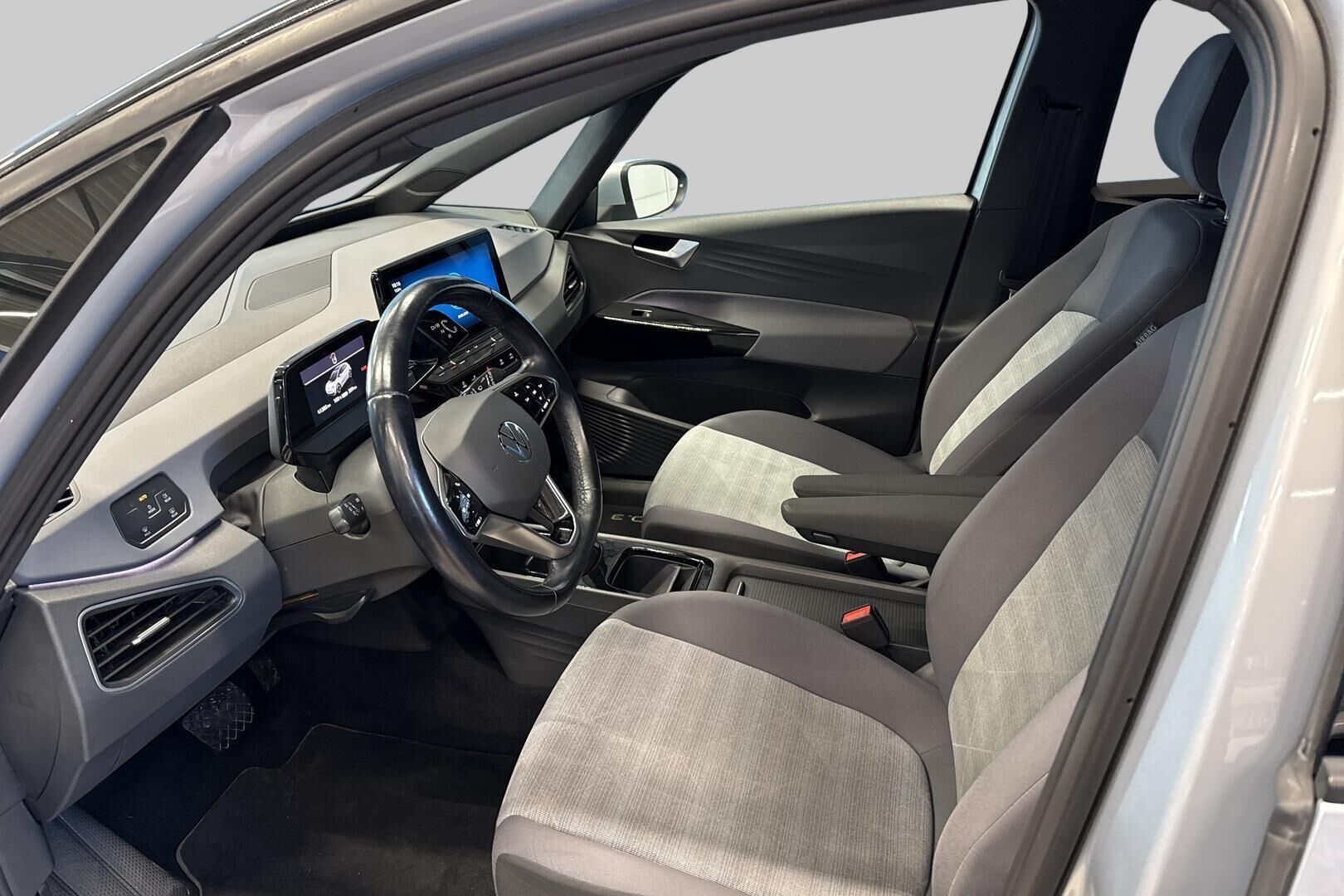 Volkswagen ID.3 iso kuva 8