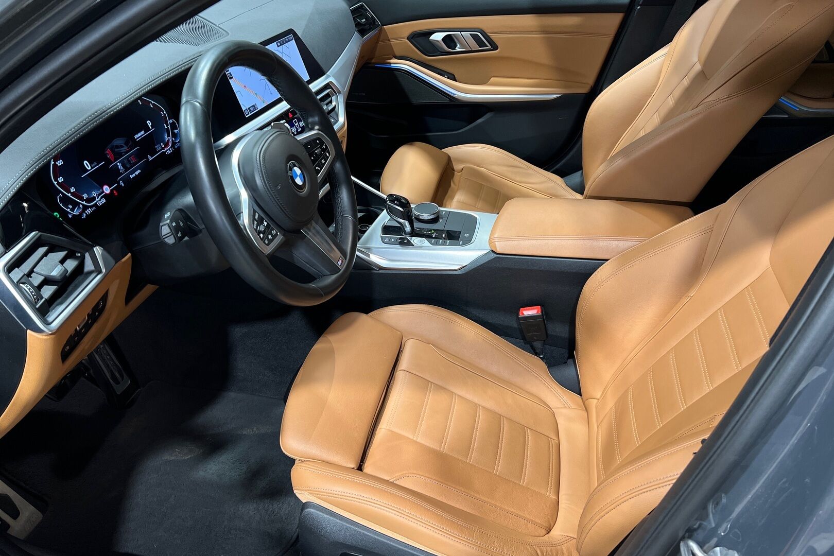 BMW 3-sarja iso kuva 7