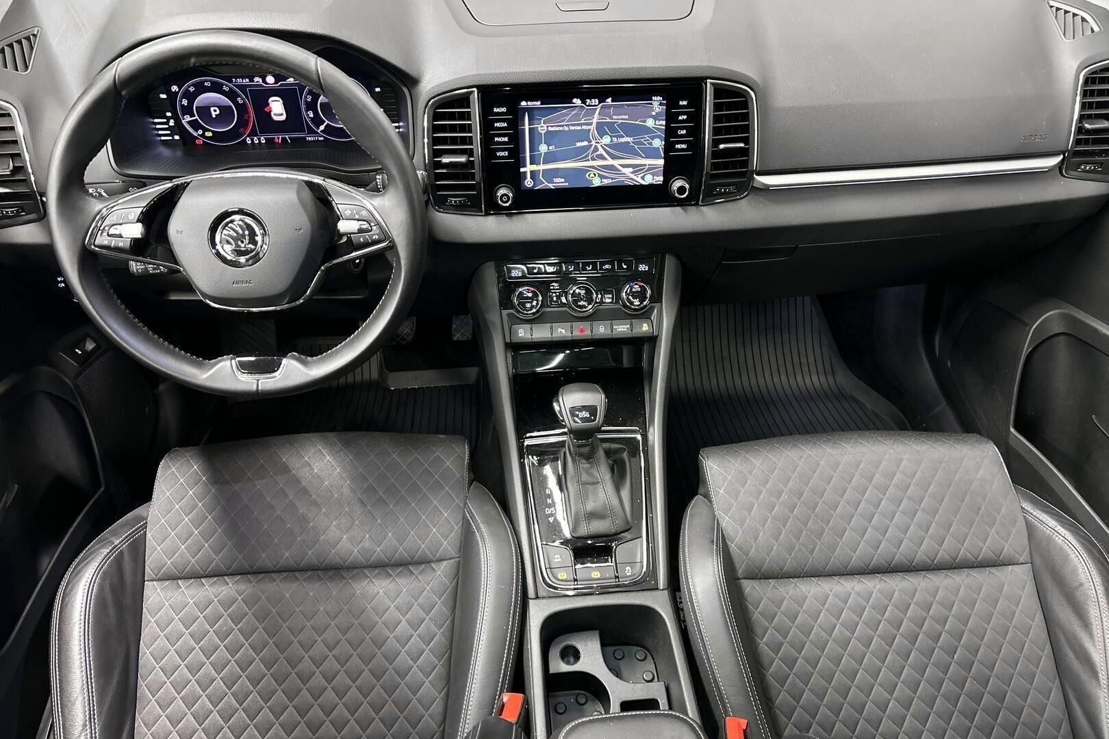 Skoda Karoq iso kuva 10