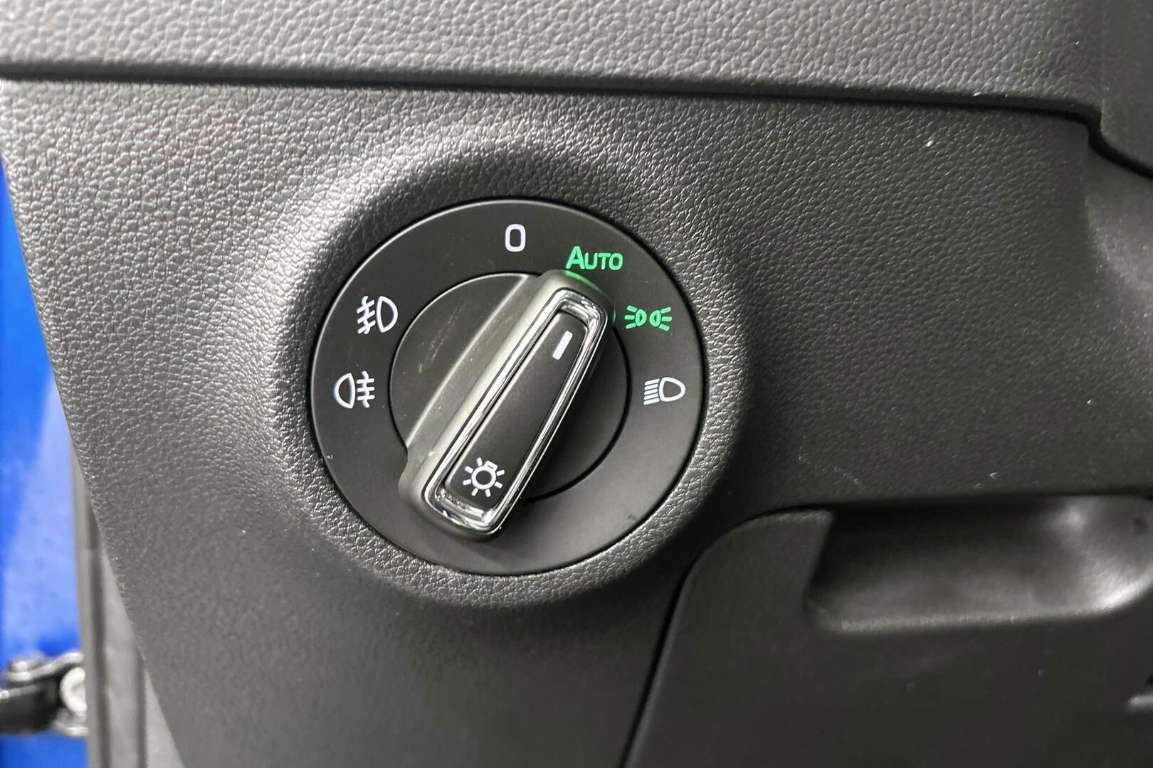 Skoda Karoq iso kuva 15