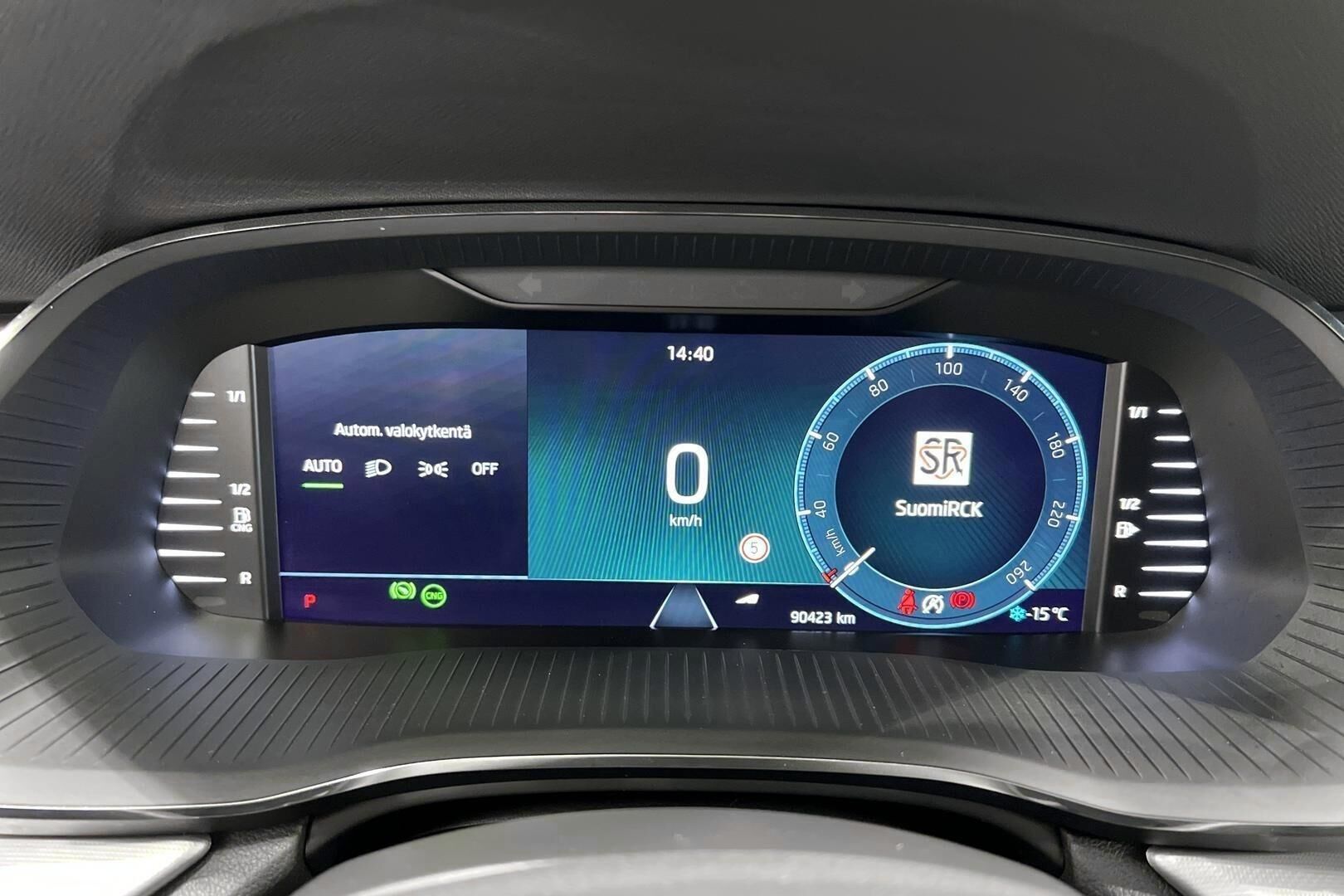 Skoda Octavia iso kuva 33