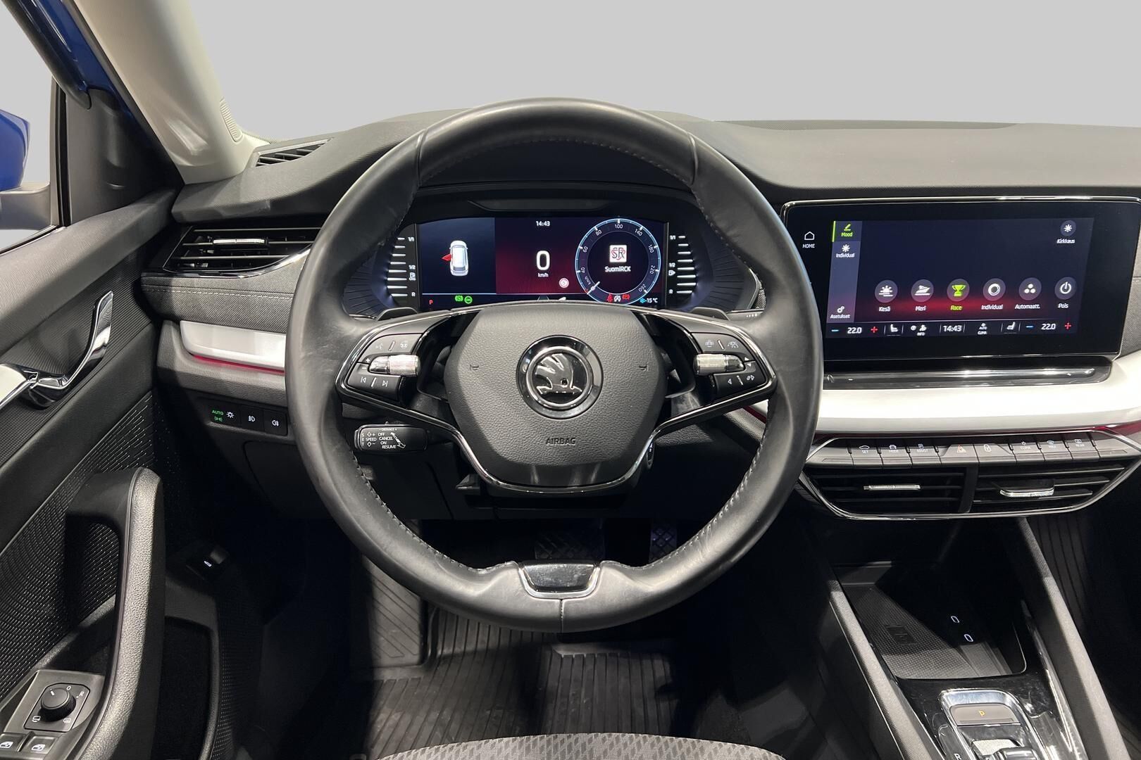 Skoda Octavia iso kuva 25