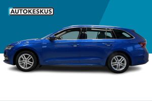 Skoda Octavia esikatselu 32