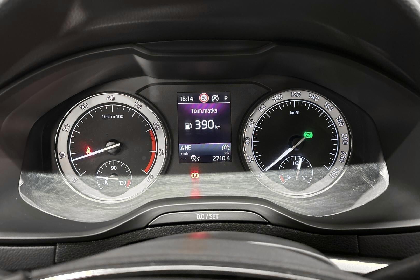 Skoda Karoq iso kuva 18