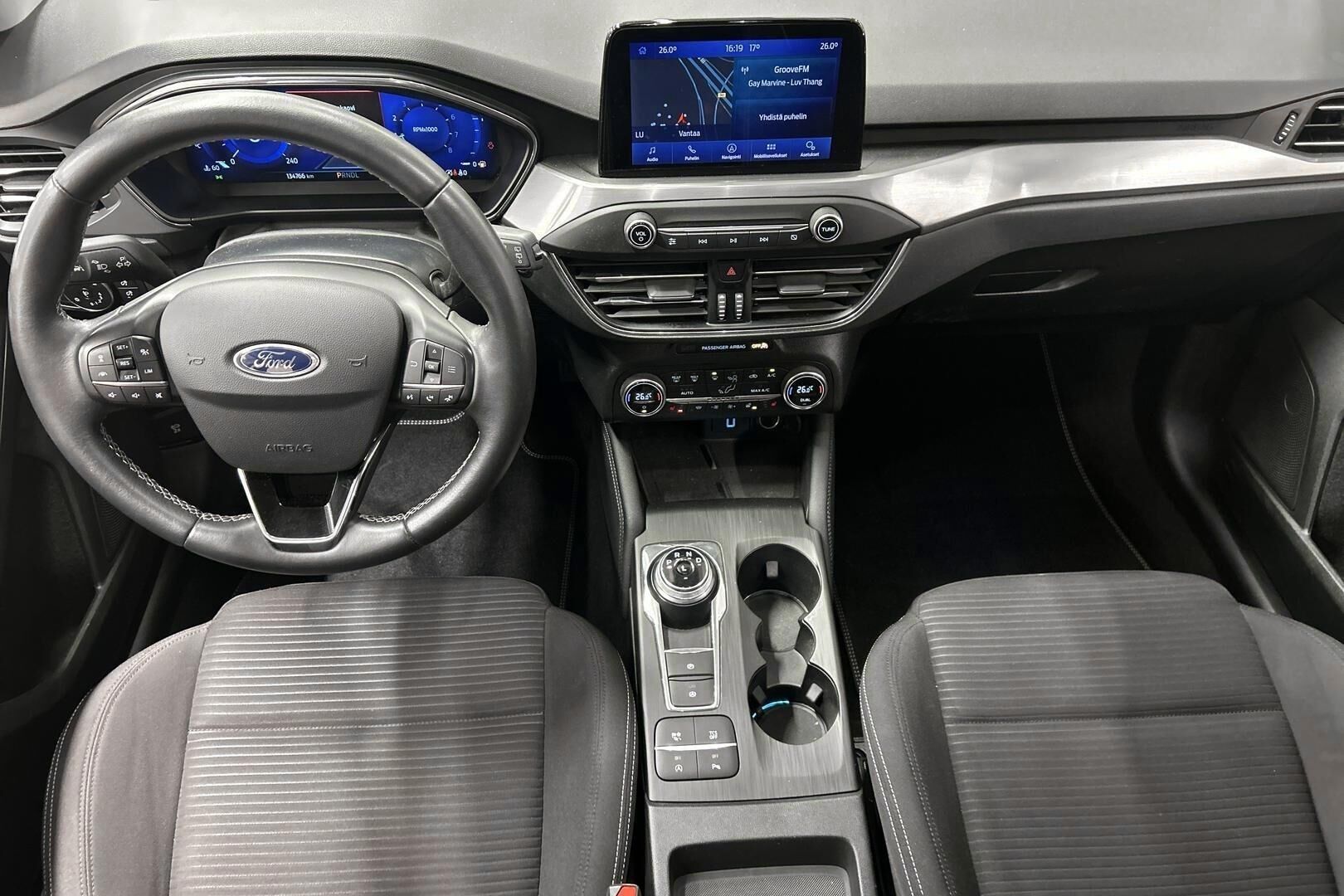 Ford Focus iso kuva 11