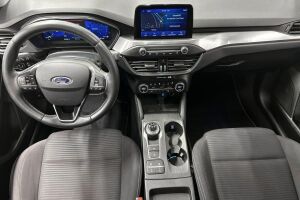 Ford Focus esikatselu 11