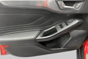 Ford Focus esikatselu 14