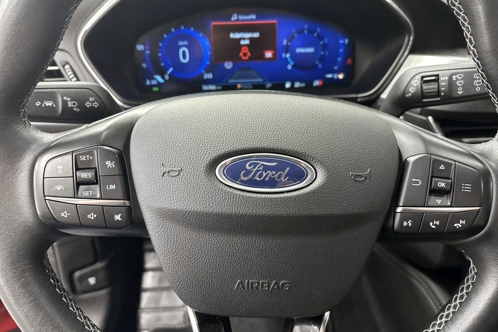 Ford Focus iso kuva 18