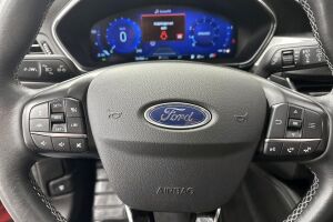 Ford Focus esikatselu 18