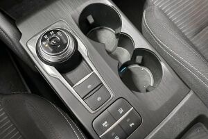 Ford Focus esikatselu 22