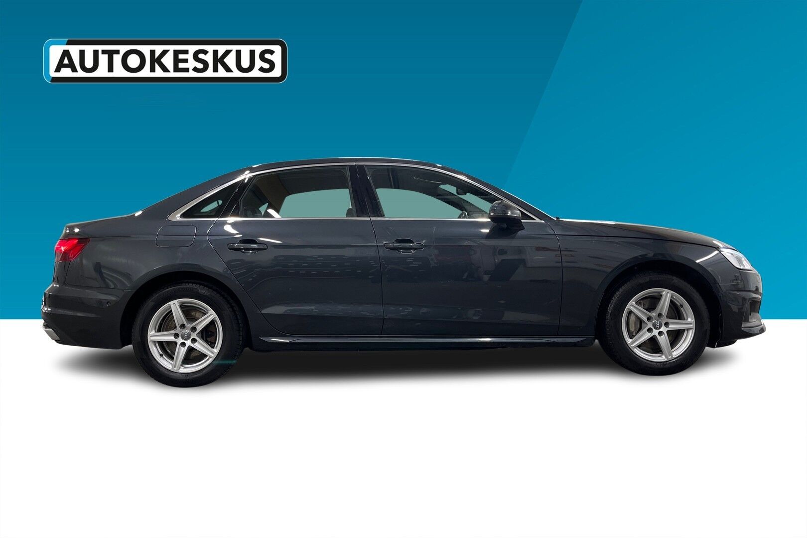 Audi A4 iso kuva 5
