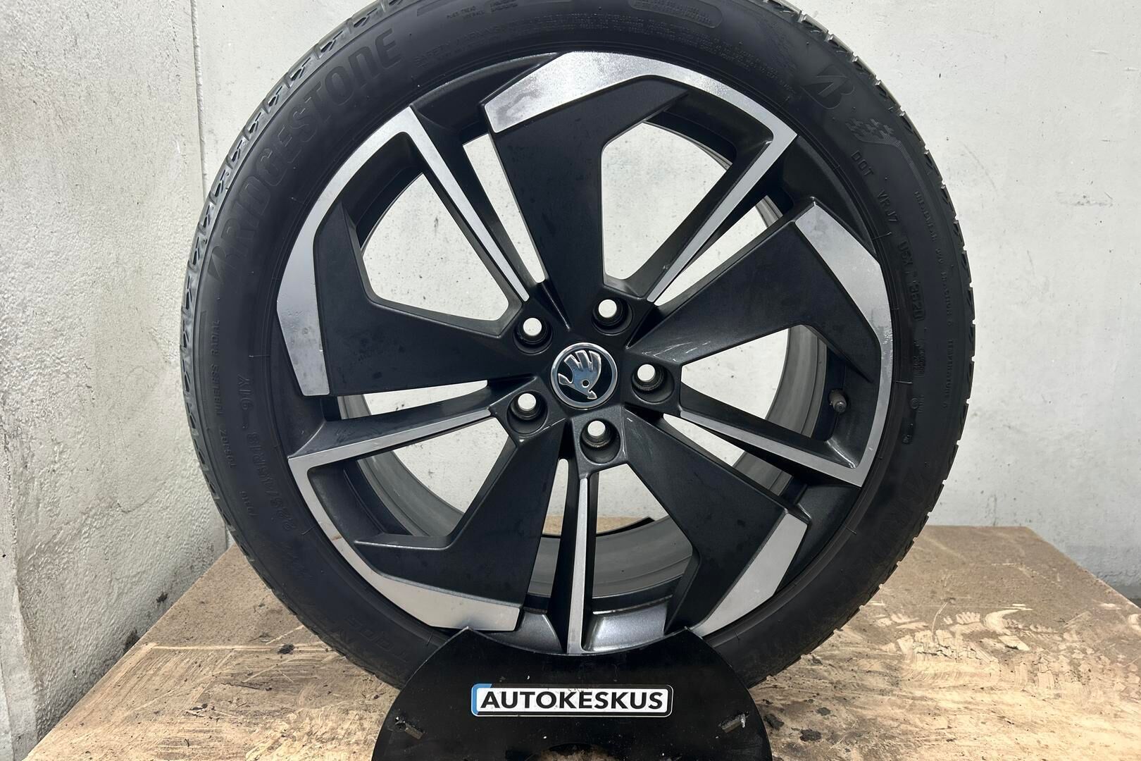 Skoda Octavia iso kuva 25