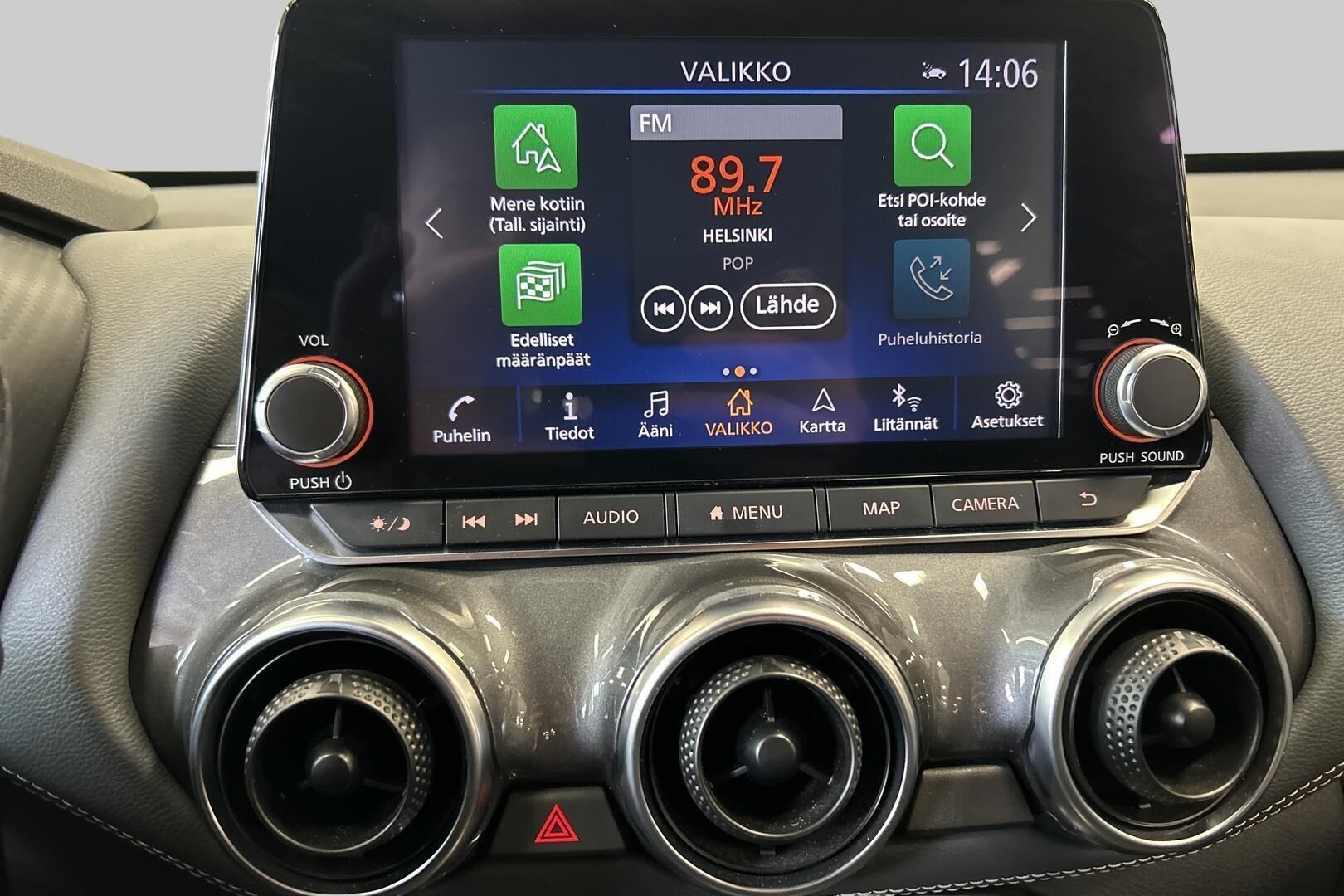 Nissan Juke iso kuva 17