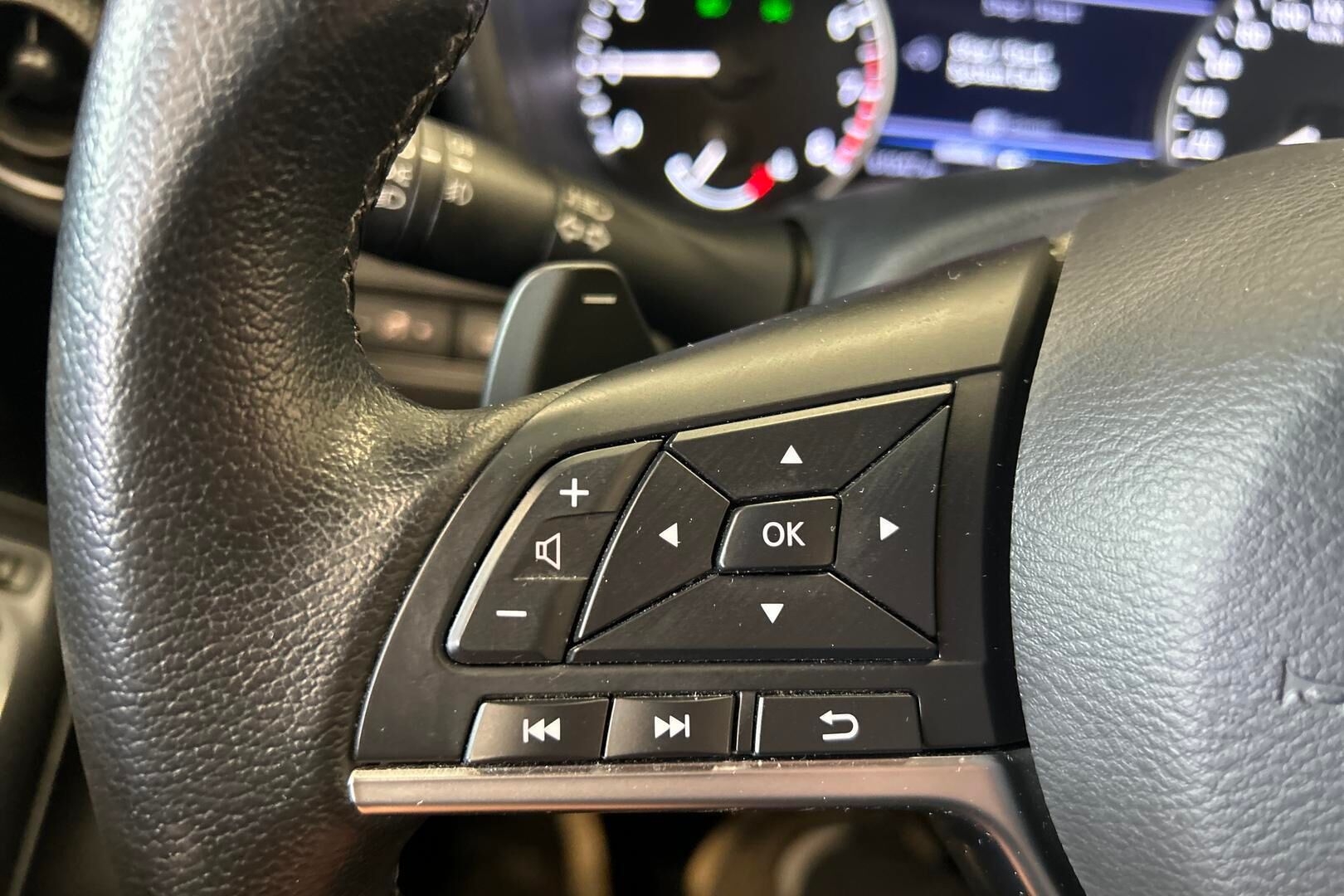 Nissan Juke iso kuva 22