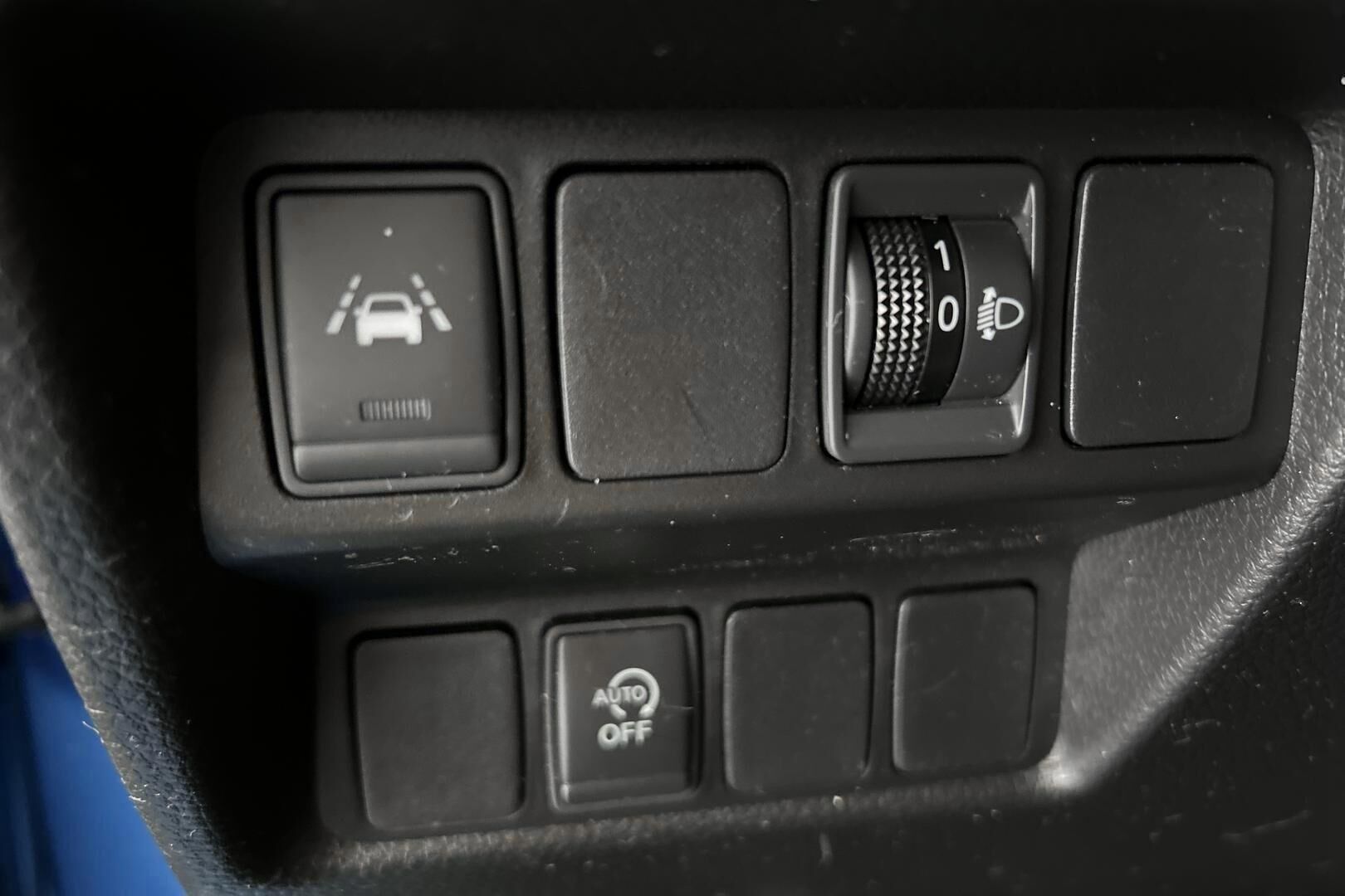 Nissan Qashqai iso kuva 12