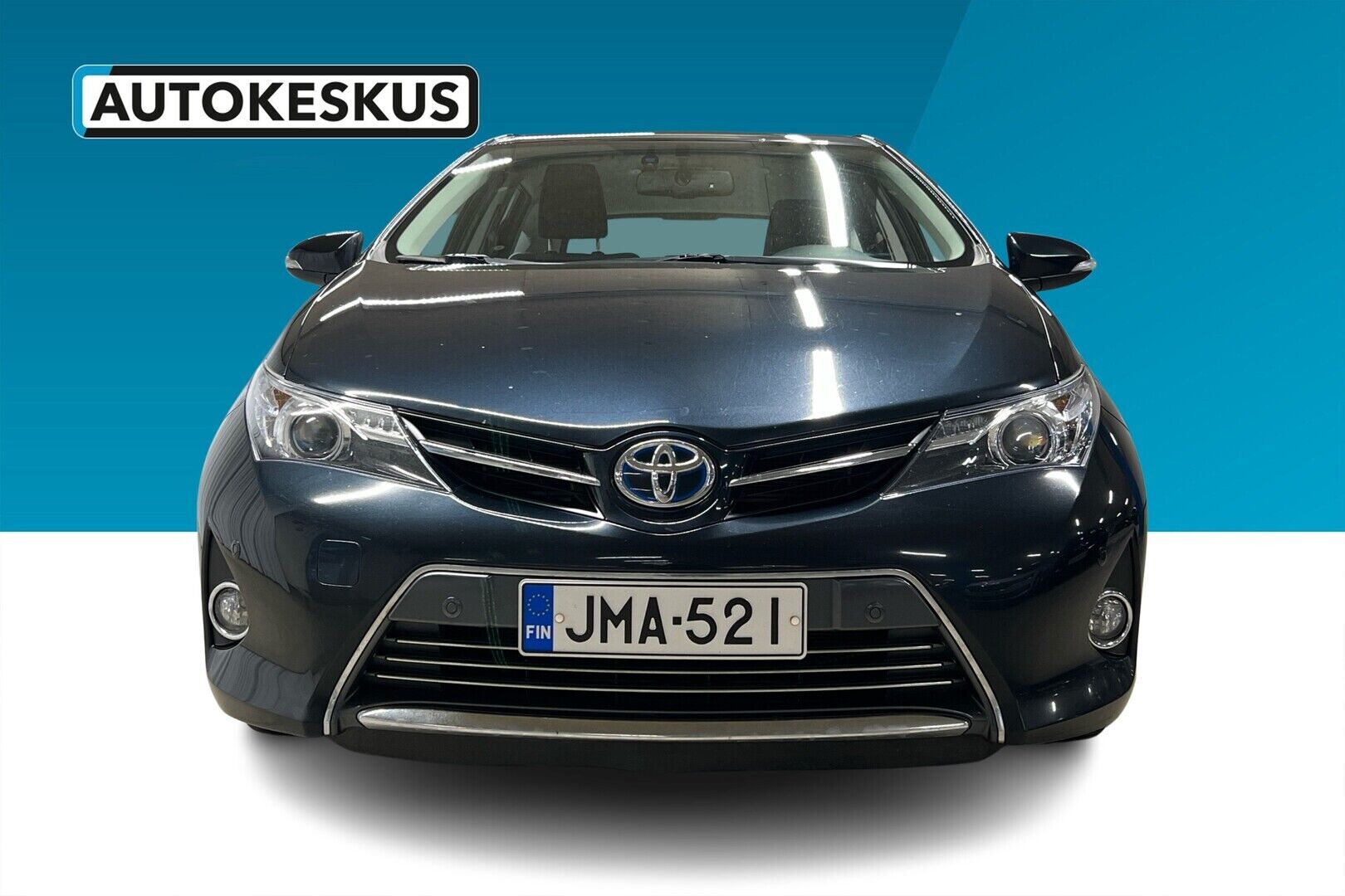 Toyota Auris iso kuva 6