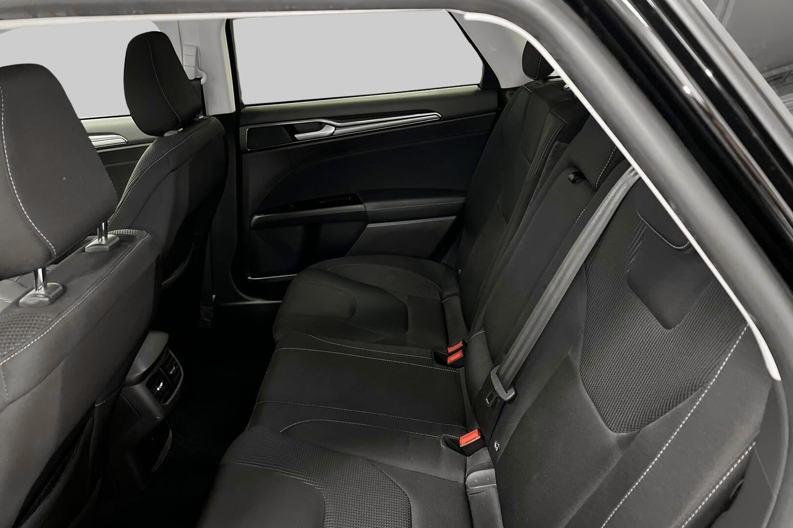 FORD Mondeo iso kuva 10