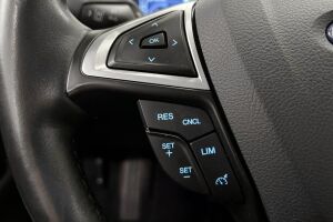 FORD Mondeo esikatselu 17