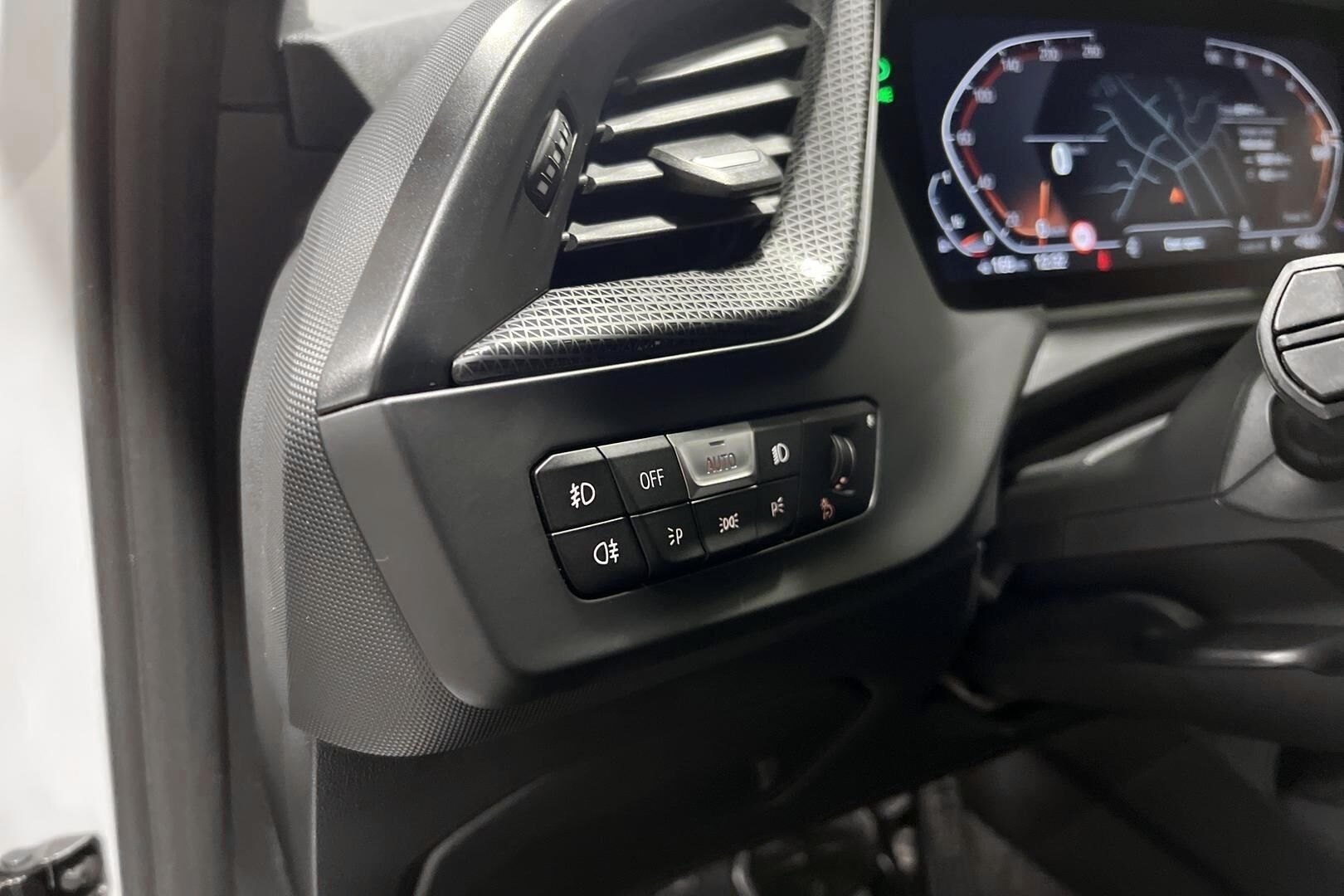 BMW 1-sarja iso kuva 11