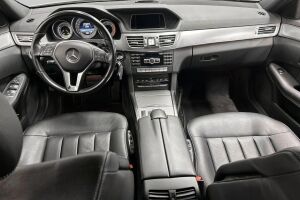 Mercedes-Benz E esikatselu 10