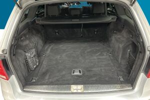 Mercedes-Benz E esikatselu 12
