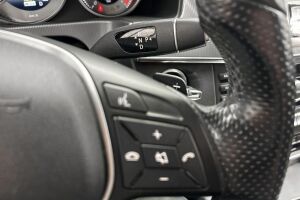 Mercedes-Benz E esikatselu 17