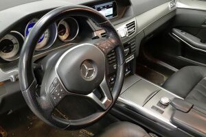 Mercedes-Benz E esikatselu 18