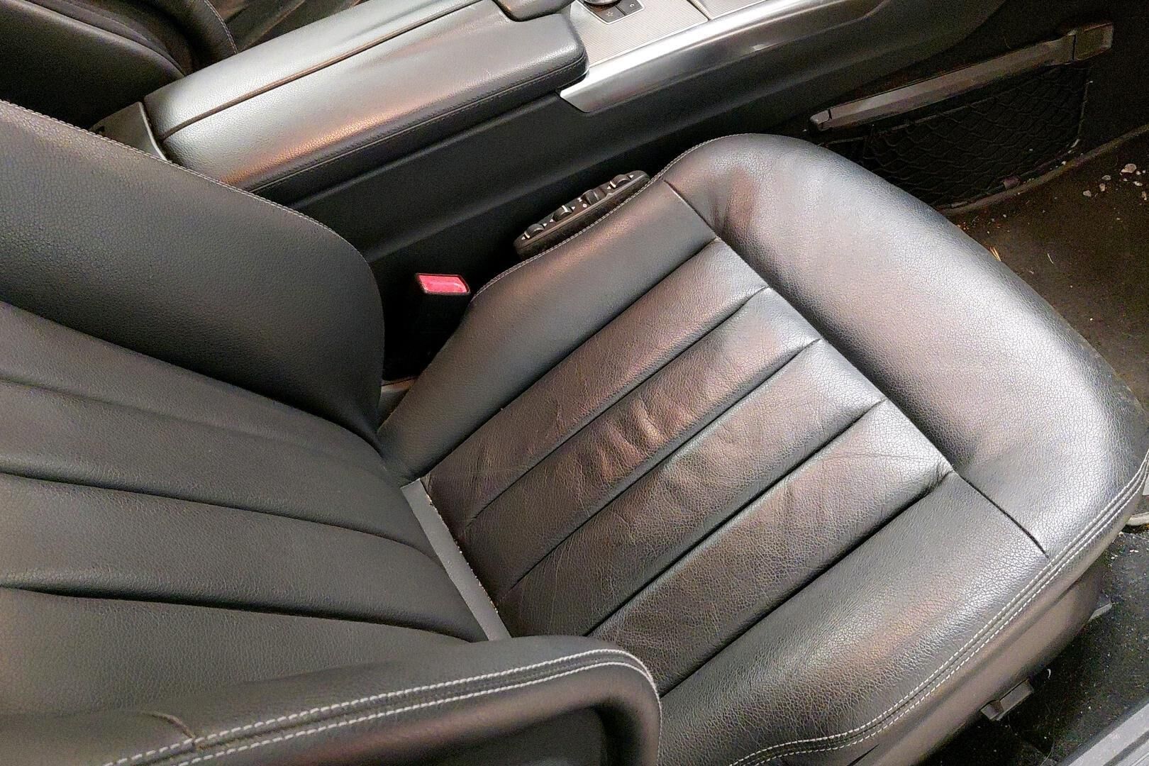 Mercedes-Benz E iso kuva 52