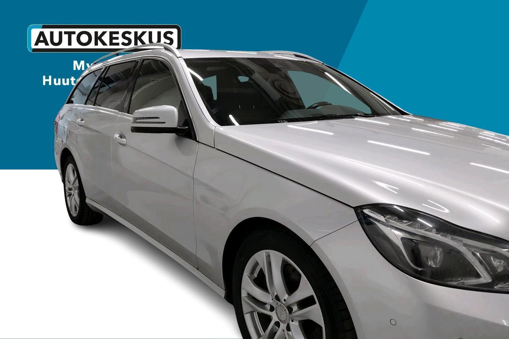 Mercedes-Benz E iso kuva 3