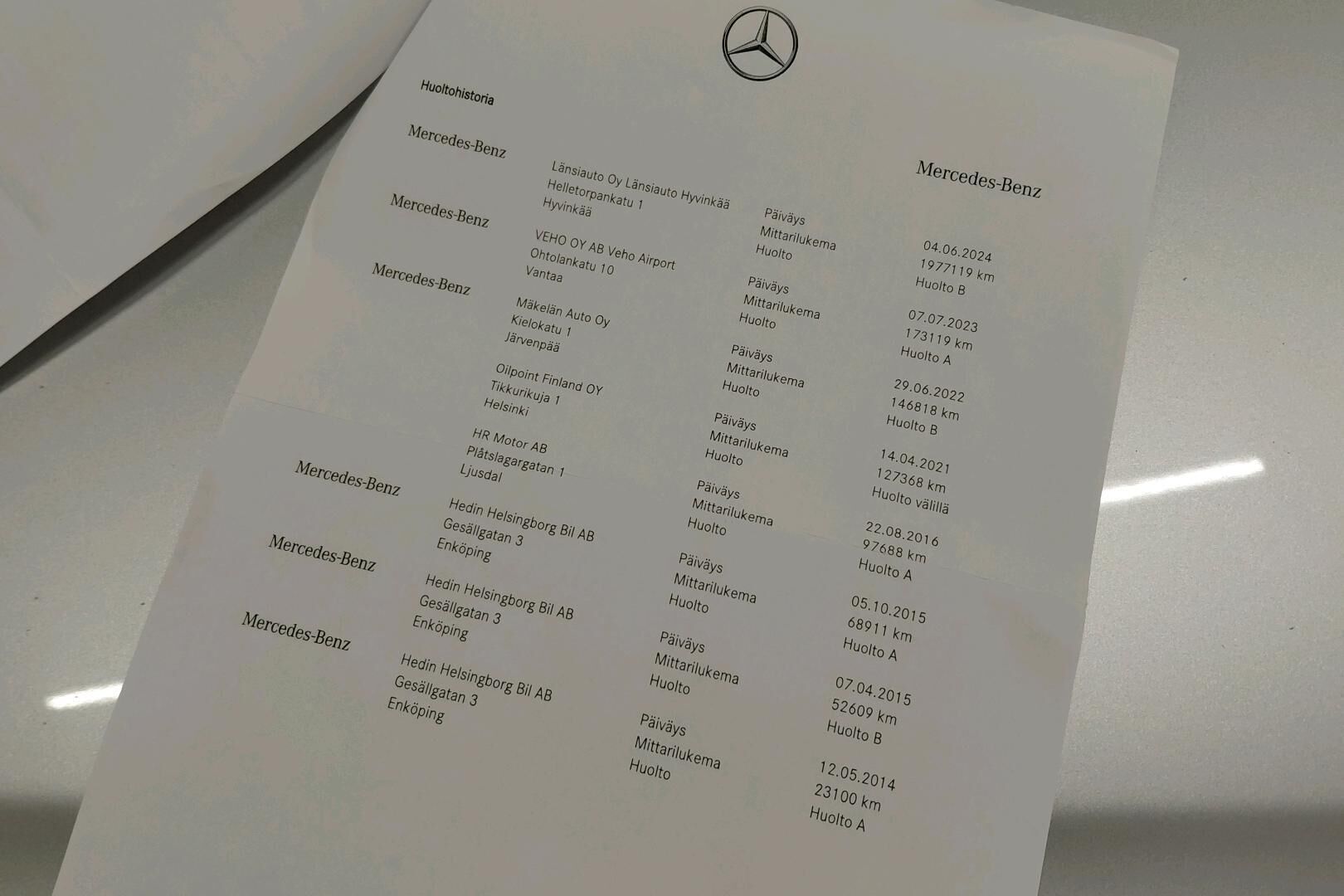 Mercedes-Benz E iso kuva 46