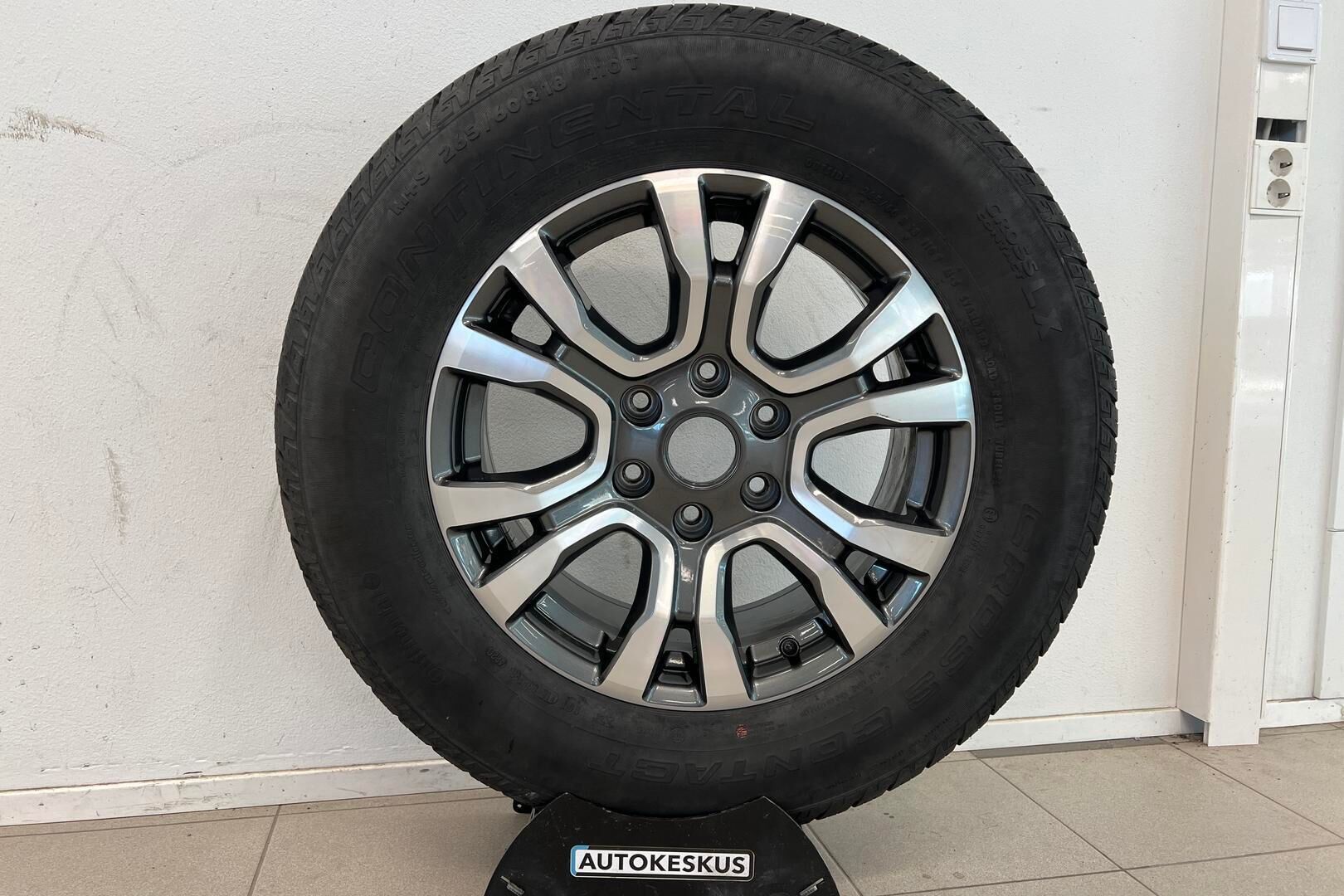 Ford Ranger iso kuva 21