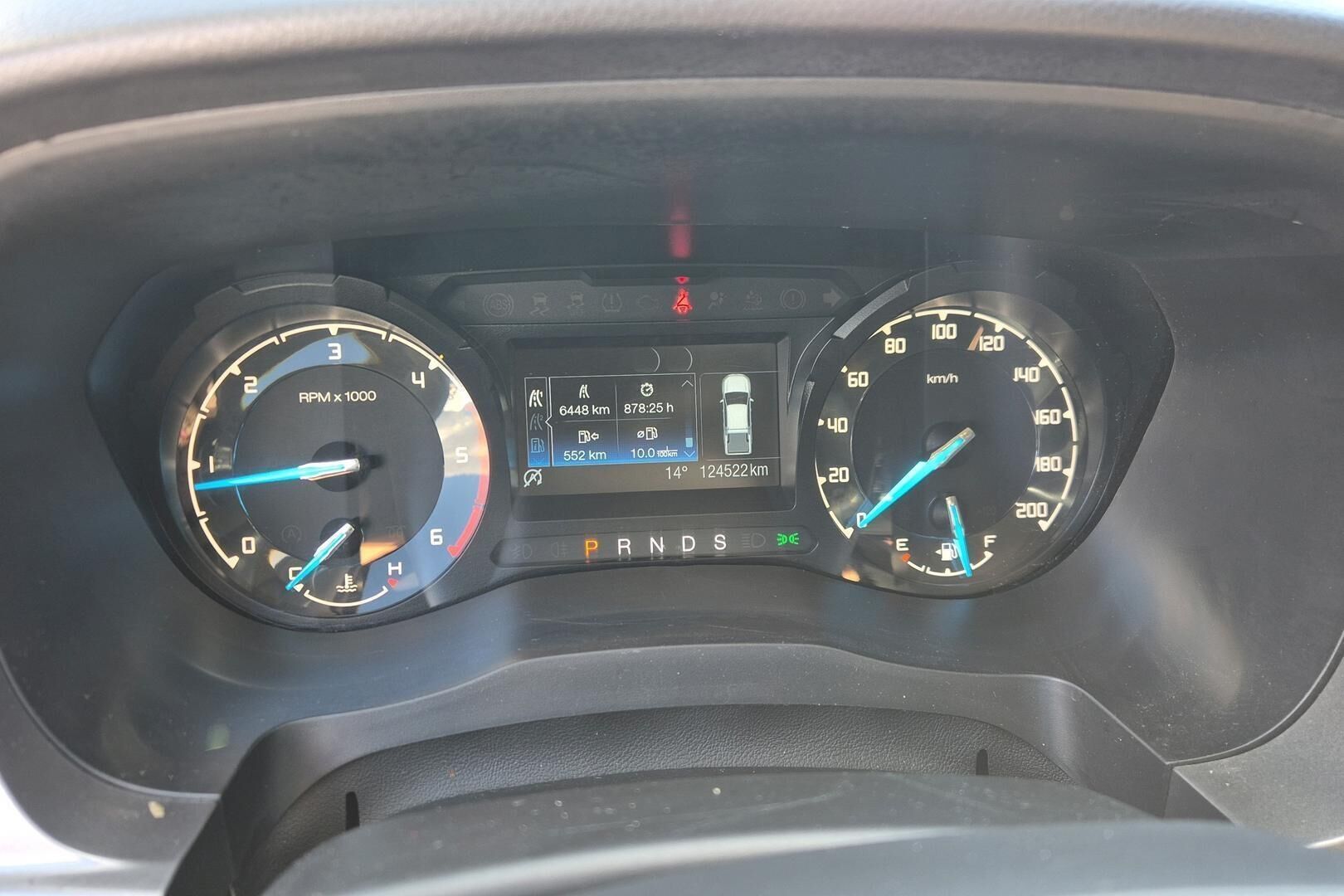 Ford Ranger iso kuva 24