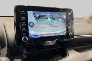 Toyota Yaris esikatselu 16