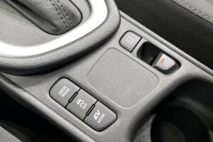 Toyota Yaris esikatselu 20