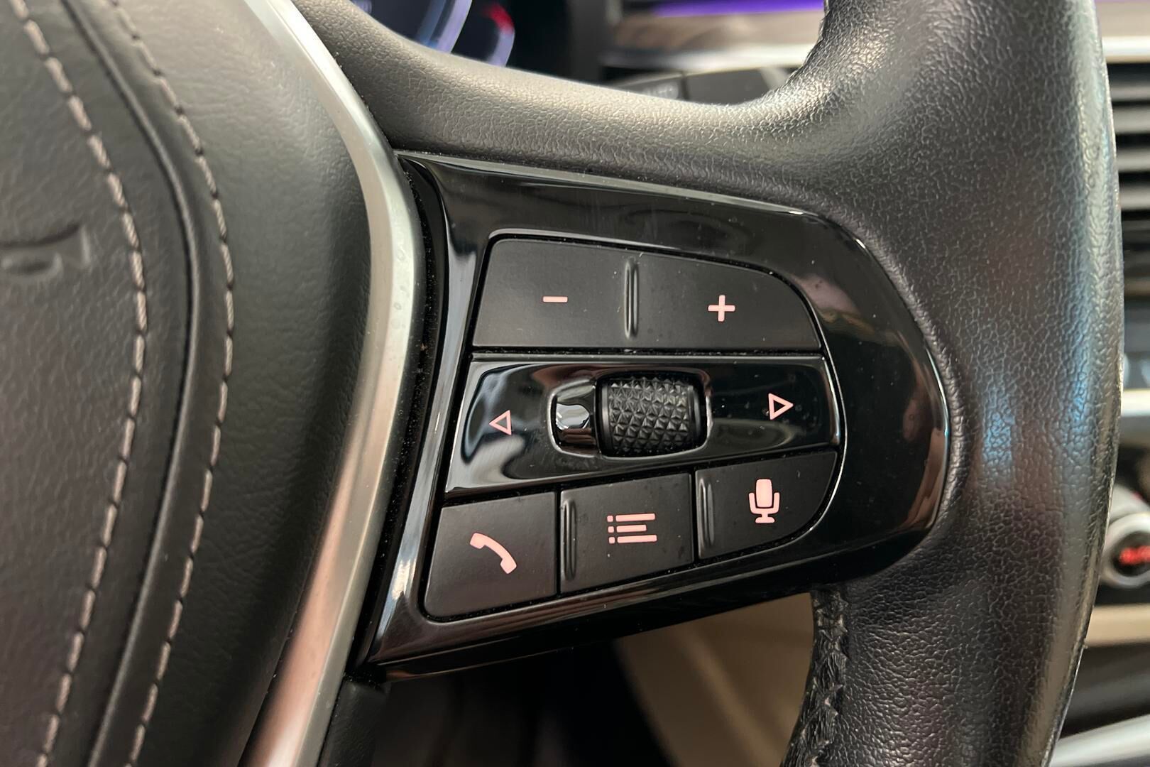 BMW 5-sarja iso kuva 18